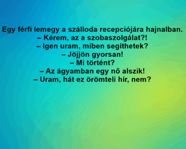 Egy férfi lemegy a szálloda recepciójára hajnalban. Egy férfi lemegy a szálloda recepciójára hajnalban.